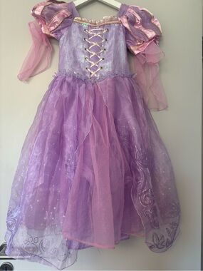 Dress Rapunzel costume 5/6 Disney store